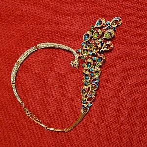 Multicolor rhinestone peacock statement necklace goldtone dazzling jewels NWOT